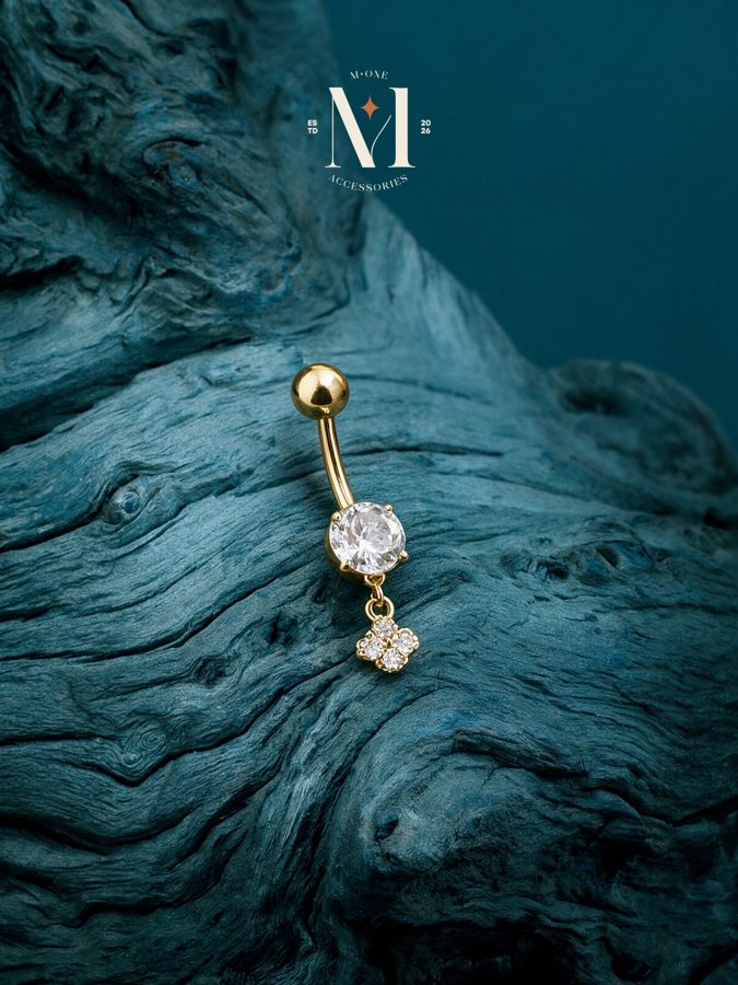 Crystal Clover Belly Bar