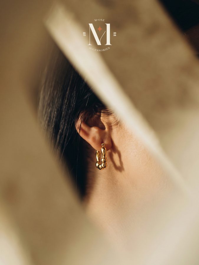 U-Link Huggie Earring