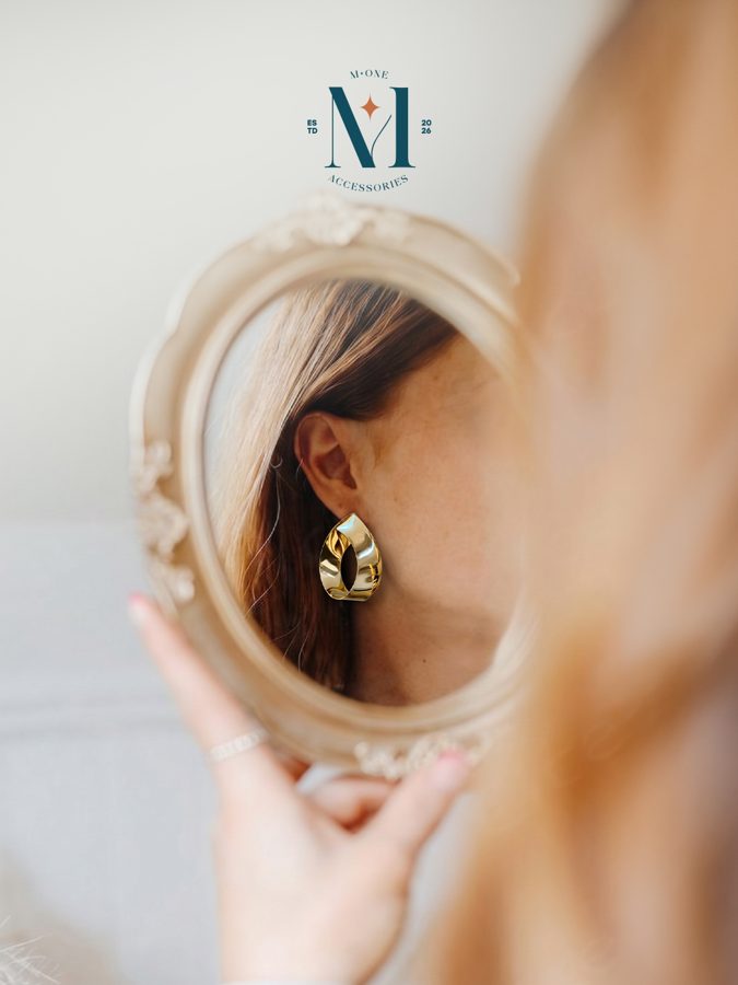 Gold Teardrop Earrings