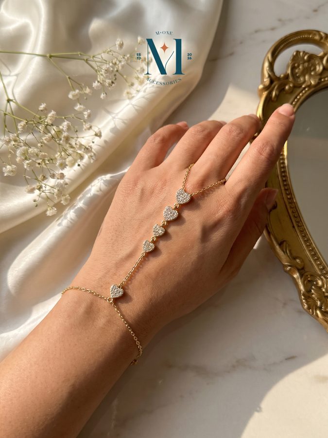 Pavé Heart Hand Chain
