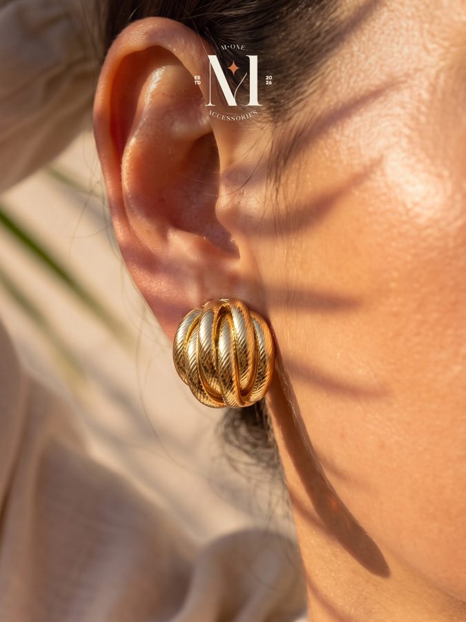 Ribbed Dome Statement Earring