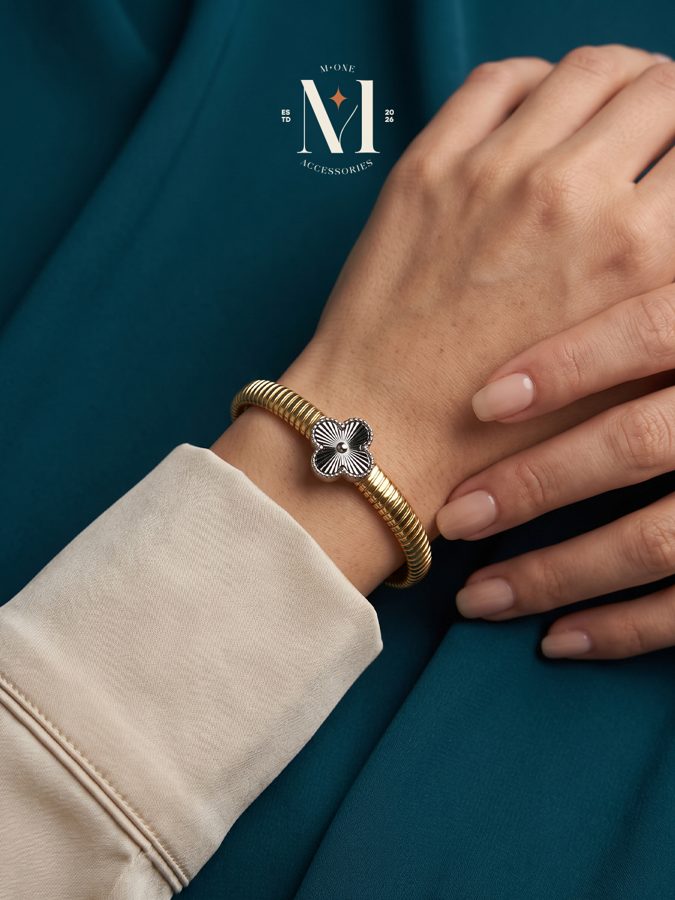 Clover Mesh Bangle